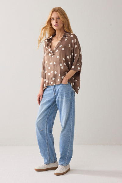 SUMMUM TOP BOX FIT SILKY POLKA DOT COLLAR HALF SLEEVE 2s3413-12381