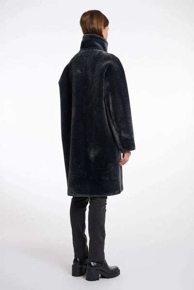 RINO & PELLE COAT FAUX FUR HIGH NECK SINGLE BREASTED ASYMETRIC BUTTONS 7002512 GEESJE
