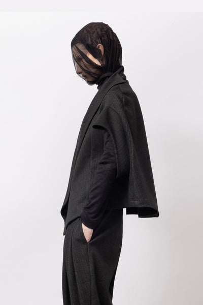 LOTUS EATERS CAPE WITH SHORT SLEEVES ASYMETRIC LAPEL 27/RENAK