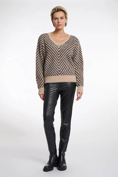 RINO & PELLE SWEATER SOFT CHERVRON V NECK 5012511 RAFFI