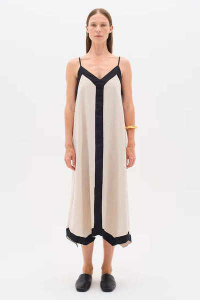 INWEAR DRESS LINEN HANKY HEM  CONTRAST STRAP AND TRIM 30110339 RIGATTA STRAP