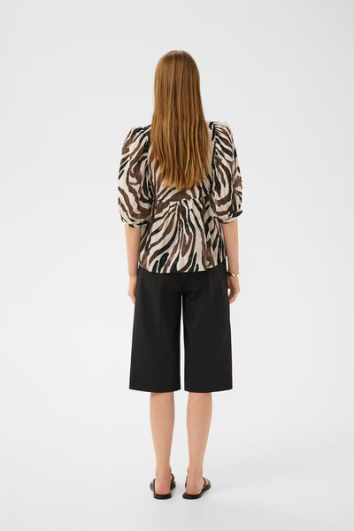 INWEAR TOP SEAM AND PLEATING ON BODICE HALF PUFF SLEEVE ZEBRA PRINT 30112498 ROSALIE