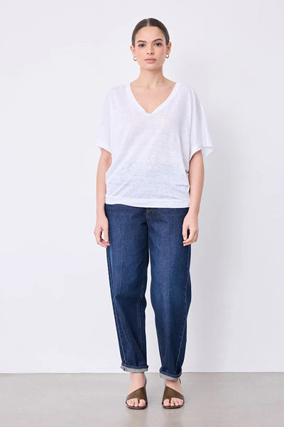 NOTSHY TOP 100% LINEN V NECK SHORT SLEEVE TAPERED NF8B000/LIP000 SOPHIA