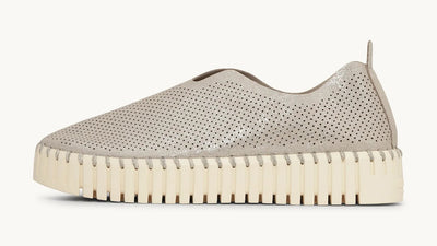 ILSE JACOBSEN SHOE PERFORATED SHIMMER MICROFIBRE UPPER PLATFORM SOLE TULIP 3577-710111  3373-660 SILVER PEARL