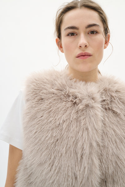 INWEAR GILET LINED FAUX FUR ROUND NECK HIDDEN POPPERS & POCKETS 30112098 ZAZIAH